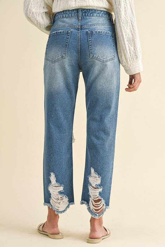 Vintage Edge Distressed Mom Jeans