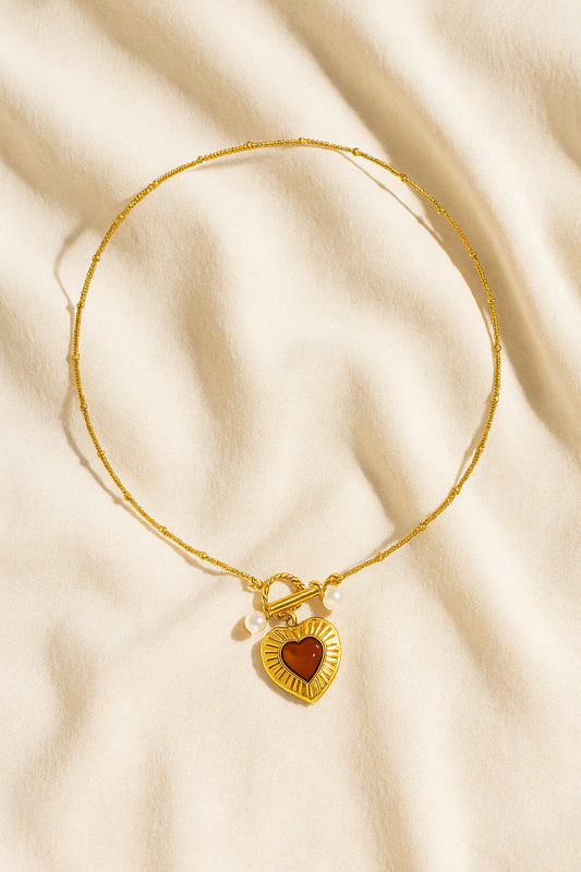 Corazón Dorado Toggle Pendant Necklace